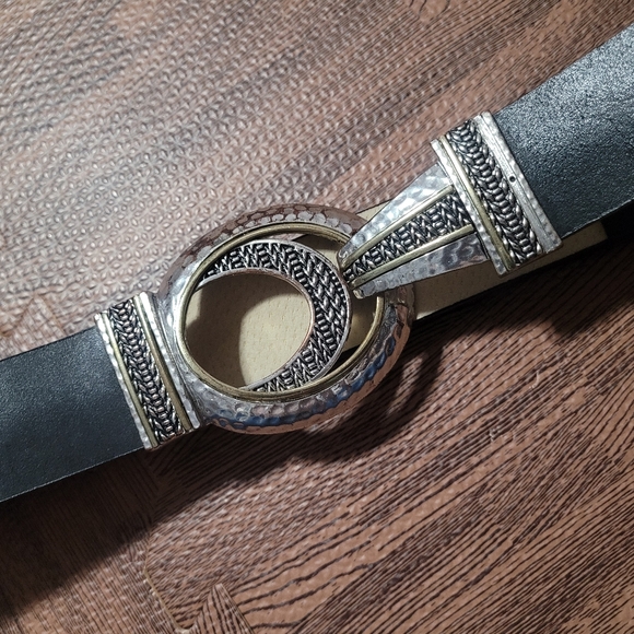 Chicos Chunky Black Leather Belt Adjustable Waist Silver Clasp Buckle Size M/L - Picture 5 of 13